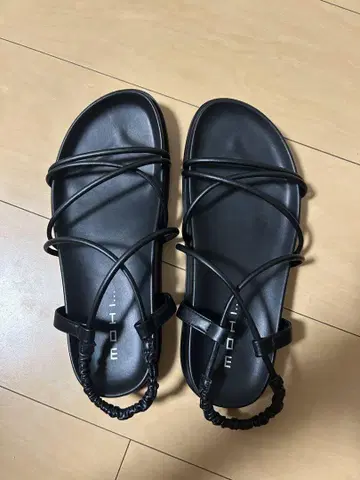 MOHI 스트랩 샌들 블랙 약 26cm