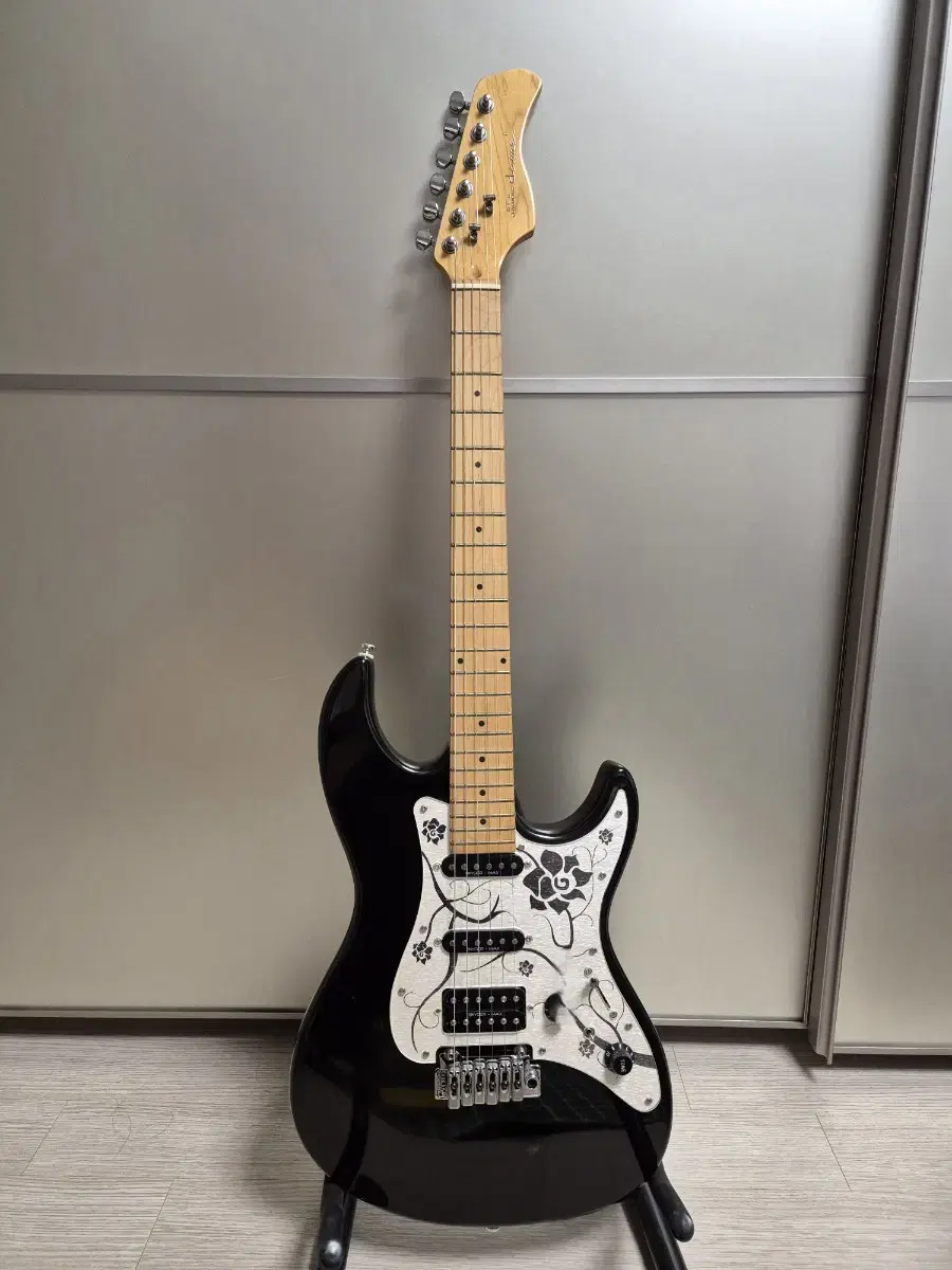 Dame Neo Classicism Electric Guitar