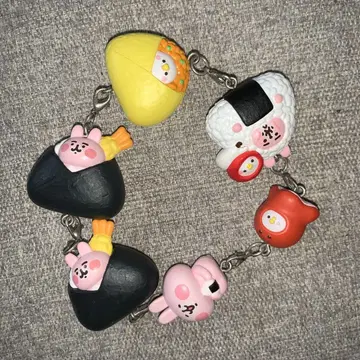 카나헤이의 작은 동물 피스케와 토끼 오무스비 코로린