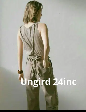 Ungrid 숄더 스트랩 컷오프 데님 베이지 살로펫 와이드 데님