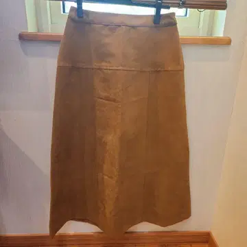 빔즈 브라운 타이트 롱 스커트