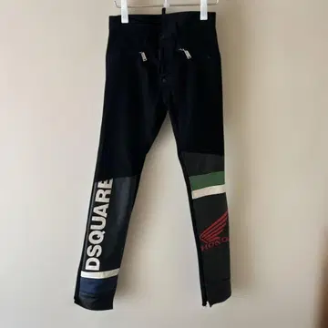 DSQUARED2 블랙 스트레이트 데님 혼다 로고 사이즈 42