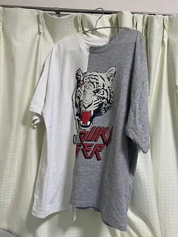 오니츠카타이거 티셔츠