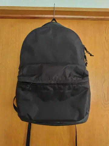 Karrimor 블랙 백팩