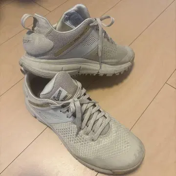 다너 트레일 2650 메쉬 GTX 61205 27.5cm