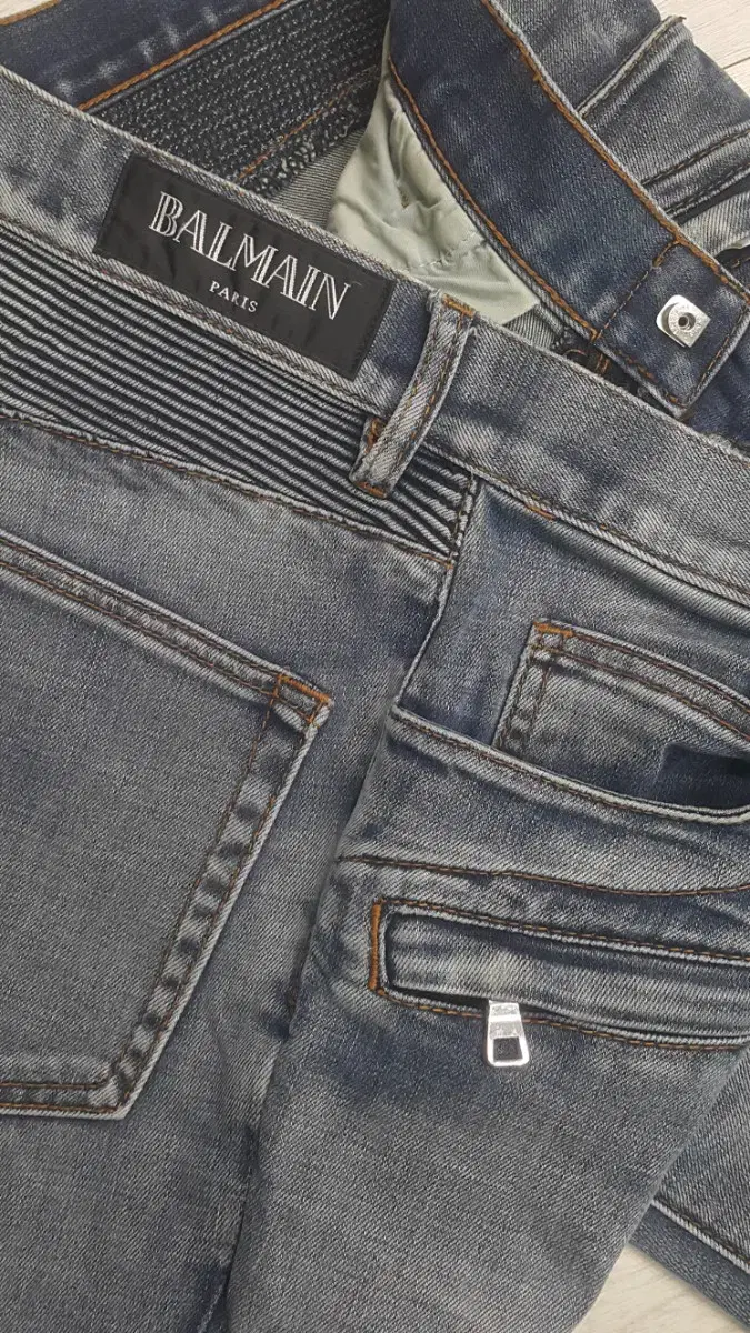 BALMAIN Balmain (Four-Way Stretch) Biker Jin, 32 inches (No.443), Italian Edition!