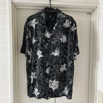 H&M 꽃무늬 반팔 셔츠 100% 리오셀 L 사이즈
