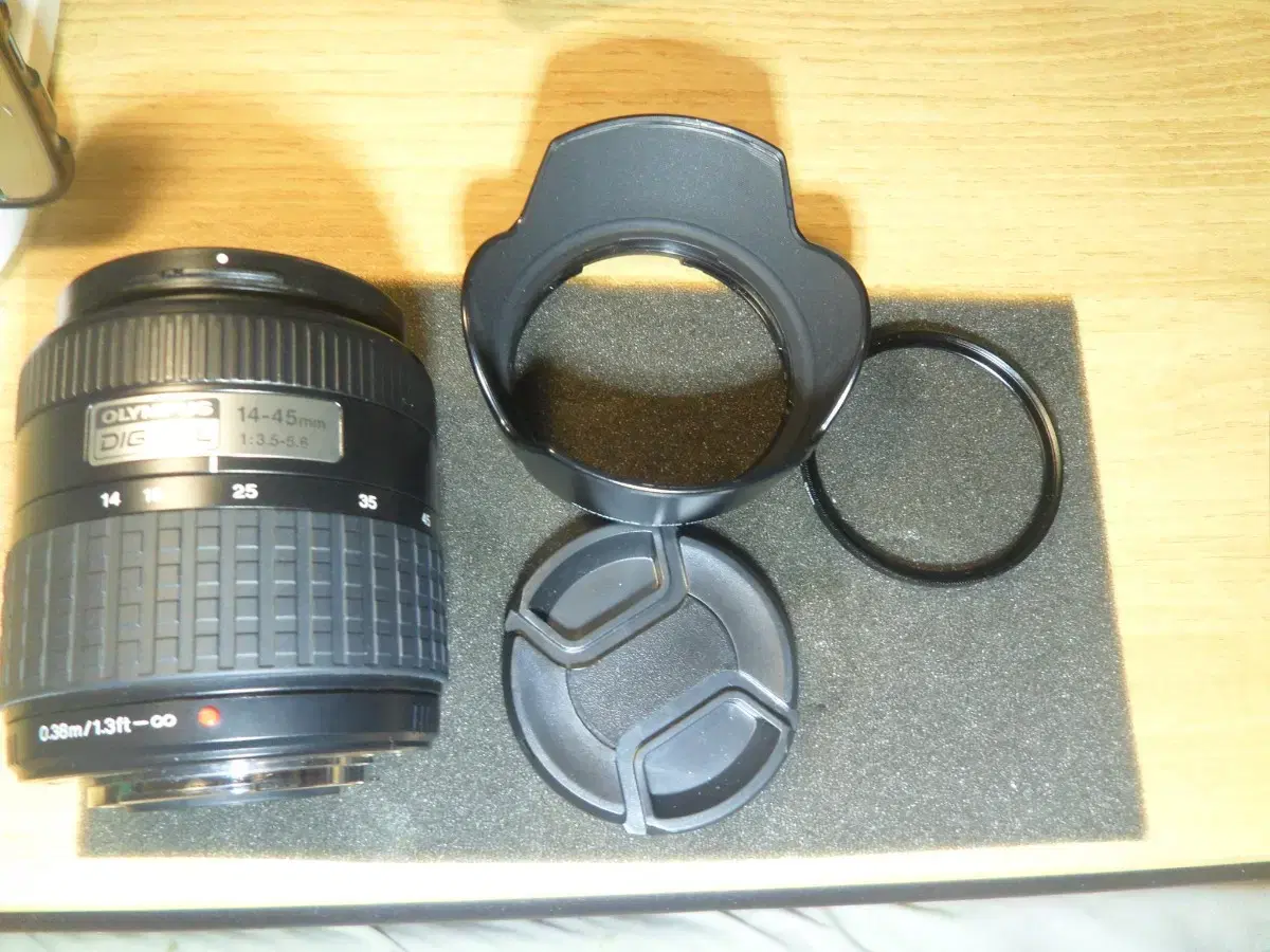 Four-Thirds Olympus OLYMPUS 14-45mm (Includes Hood)