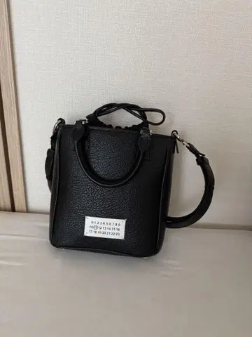 새상품급 블랙 미니 토트백 여성용