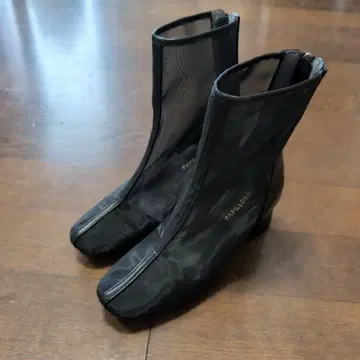 파피용 메쉬 부츠