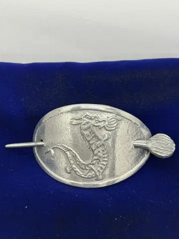 불을 뿜는 드래곤 메탈 머리핀 영국 빈티지