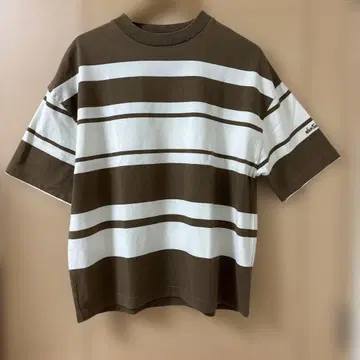와일드 띵스 보더 티셔츠