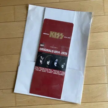 KISS ORIGINALS 1974-1978 Shufflepak 종이 팩