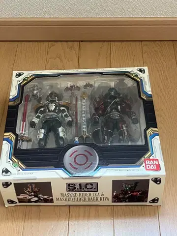 S.I.C 가면라이더 익사 & 다크 키바
