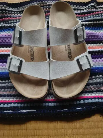 BIRKENSTOCK 화이트 2벨트 샌들 41