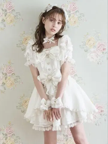 프론트 카슈쿠 BIG 리본 셋업 화이트