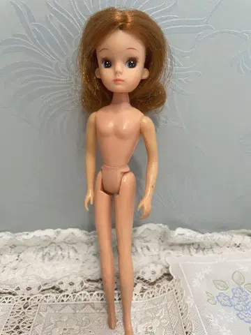 2대째 리카짱 중기 무렵 본체와 의류 3벌