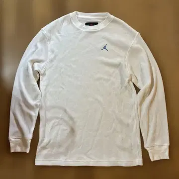 Jordan 화이트 긴팔 트레이닝복 XS