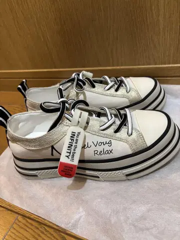 Noubel Voug 릴랙스 스니커즈 22.5cm