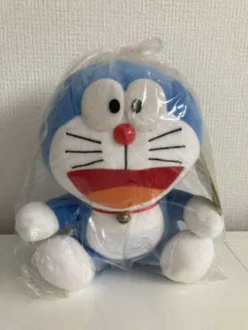 도라에몽 봉제 인형 약 20cm 미개봉