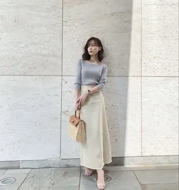 noble 슬릿 맥시 스커트