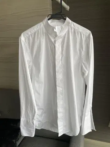 ARLUIS DRESS 화이트 긴팔 셔츠