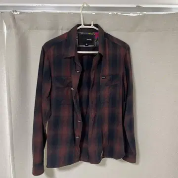 Hurley 체크 무늬 긴팔 셔츠 M 사이즈