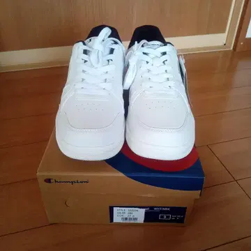 새상품 챔피온 스니커즈 27cm