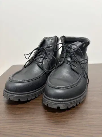 가죽 워크 부츠 블랙