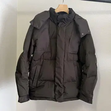 블랙 다운 자켓 L 사이즈