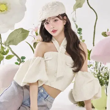 Darich 다리치 홀터넥 오프숄더 트위드 상의