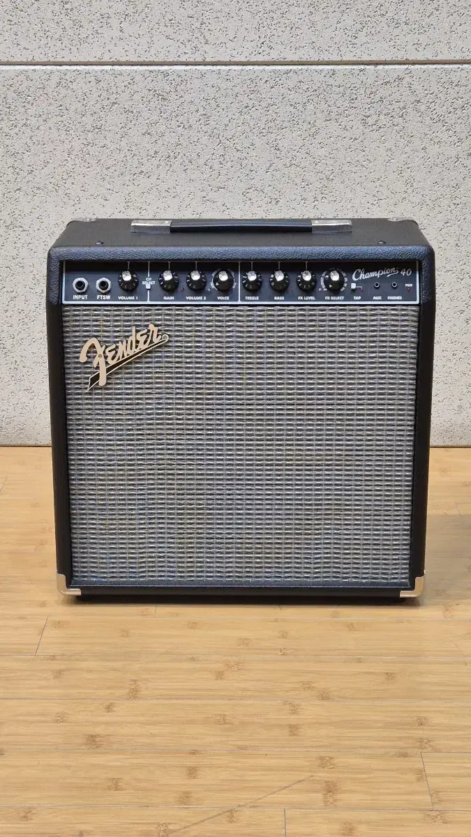 Fender Champion 40 Electric Guitar Amplifier (40W)