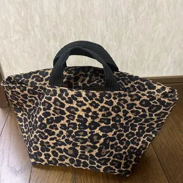 에르베샤 펠리에 보트형 토트 s
