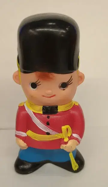 이케다 은행 저금통 지방 은행 로얄 가드 옐로우 컬러 사벨 H105mm