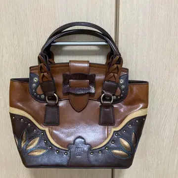 ANNA SUI 가죽 토트백 루어