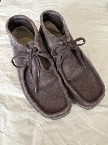 Clarks 클락스 왈라비 스웨이드 브라운