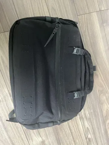 블랙 엠버 포지 20 비즈니스 백