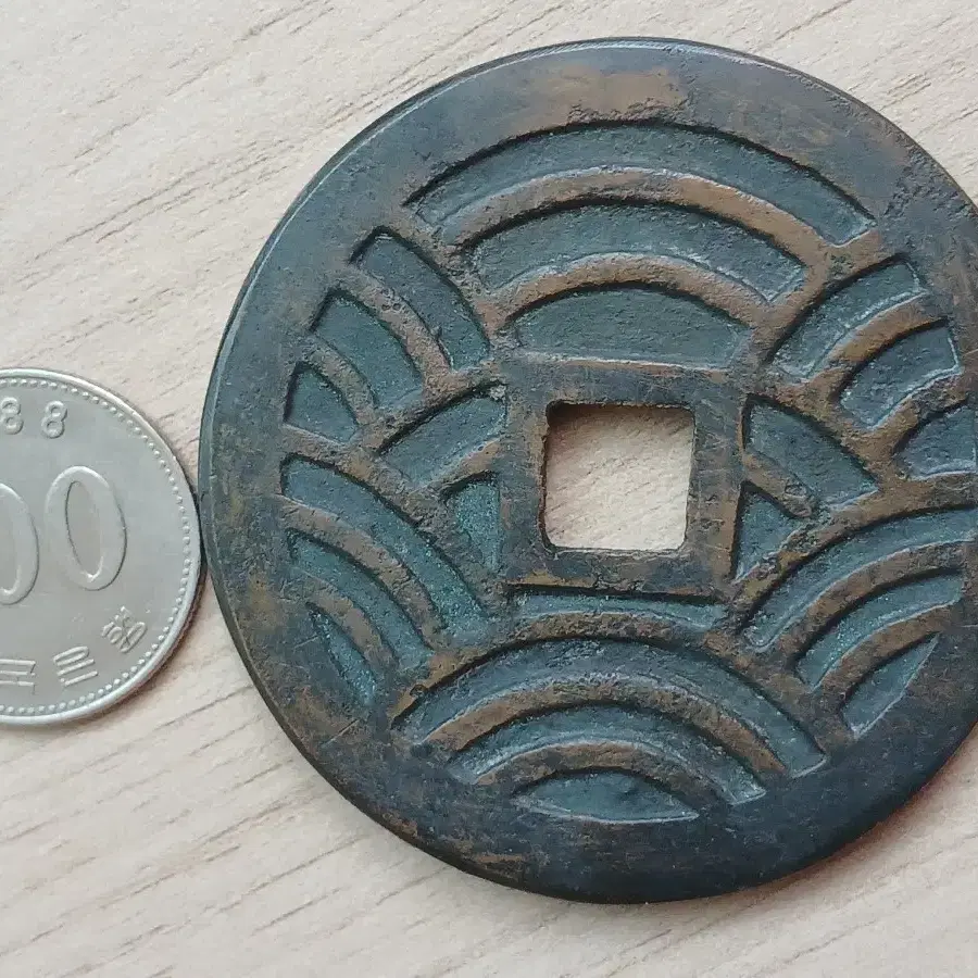 Amazon.co.jp: [薬師窯] 五月人形 日本製 瀬戸物 陶器 錦彩