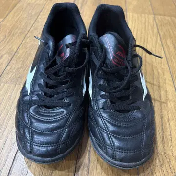 모나르시다 Monarcida Neo 축구 트레이닝 슈즈 25cm