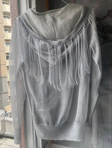 SACAI 실버 프린지 후드 스웨터 1 사이즈