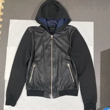 MACKAGE 가죽 로고 가죽 맨투맨 이소재 절개 지퍼 업 38