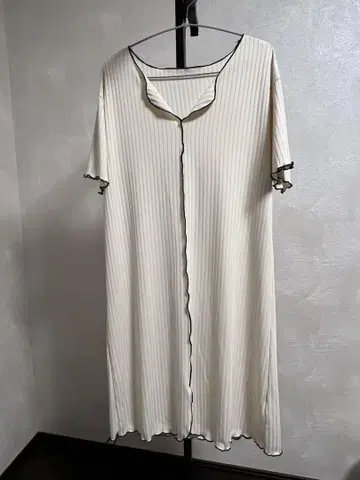 반팔 롱 원피스