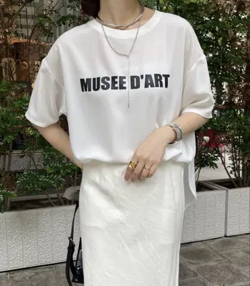 doudou 택 포함 새상품 조젯 로고 티셔츠