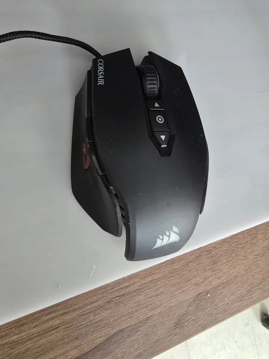 Corsair m65 pro gaming mouse