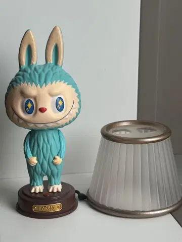 몬스터들 거의 숨겨진 램프