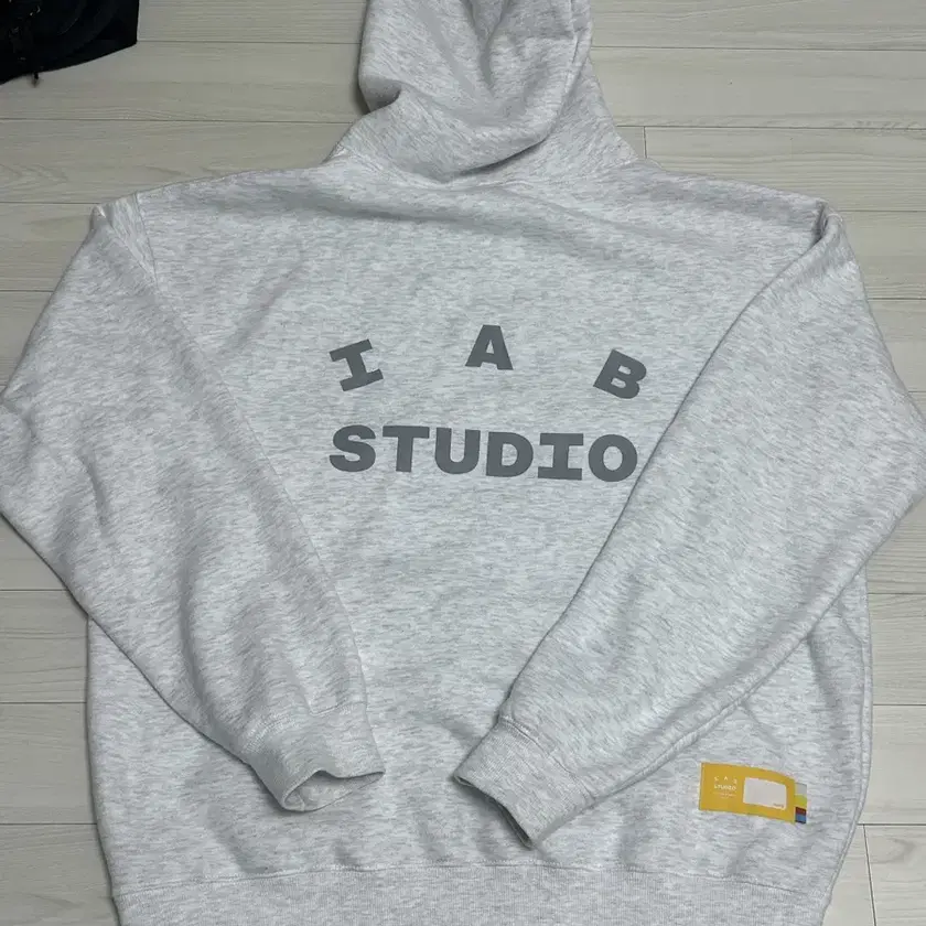 Shop IABSTUDIO on Bunjang Global Site - No more Korean account!
