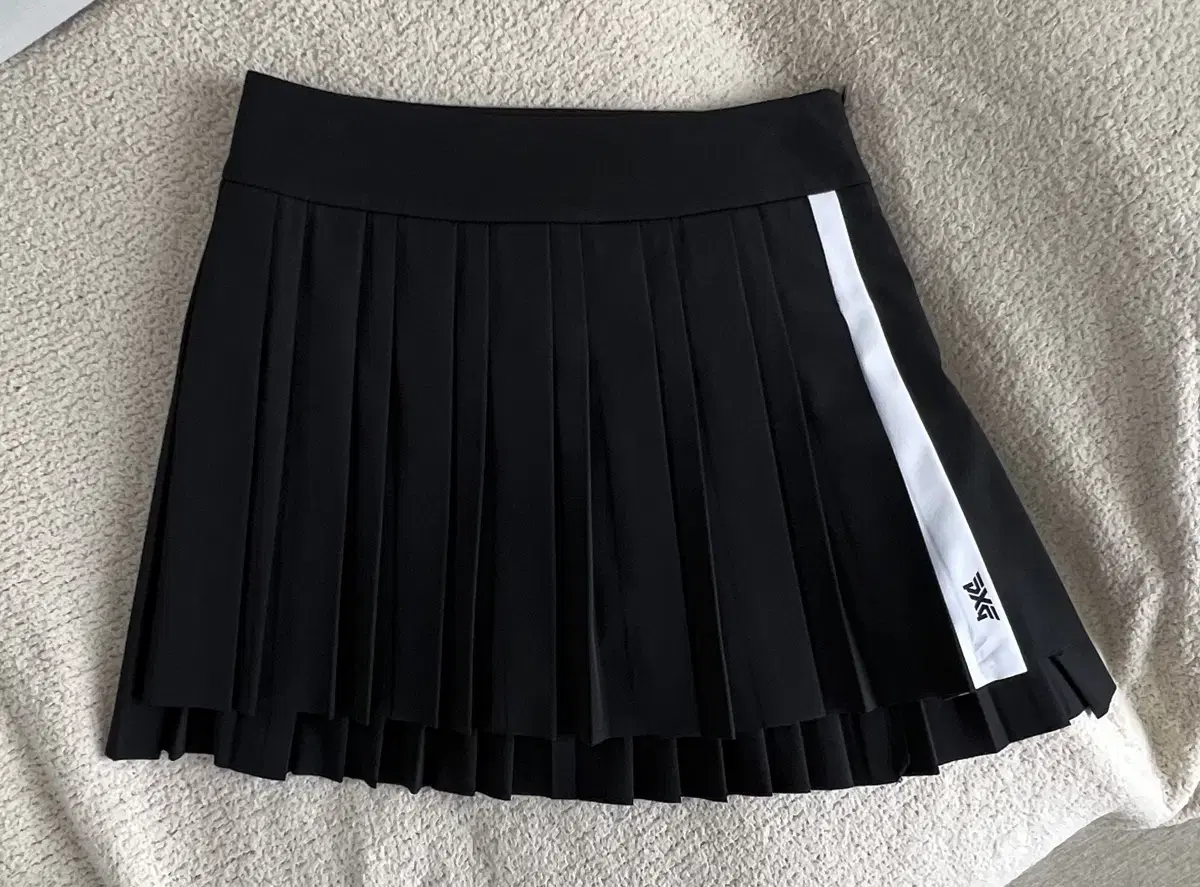 PXG   블랙 플리츠 골프 스커트 S사이즈