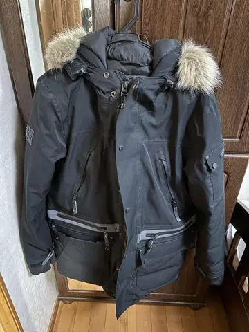 SUPERDRY PREMIUM 방수 다운 자켓