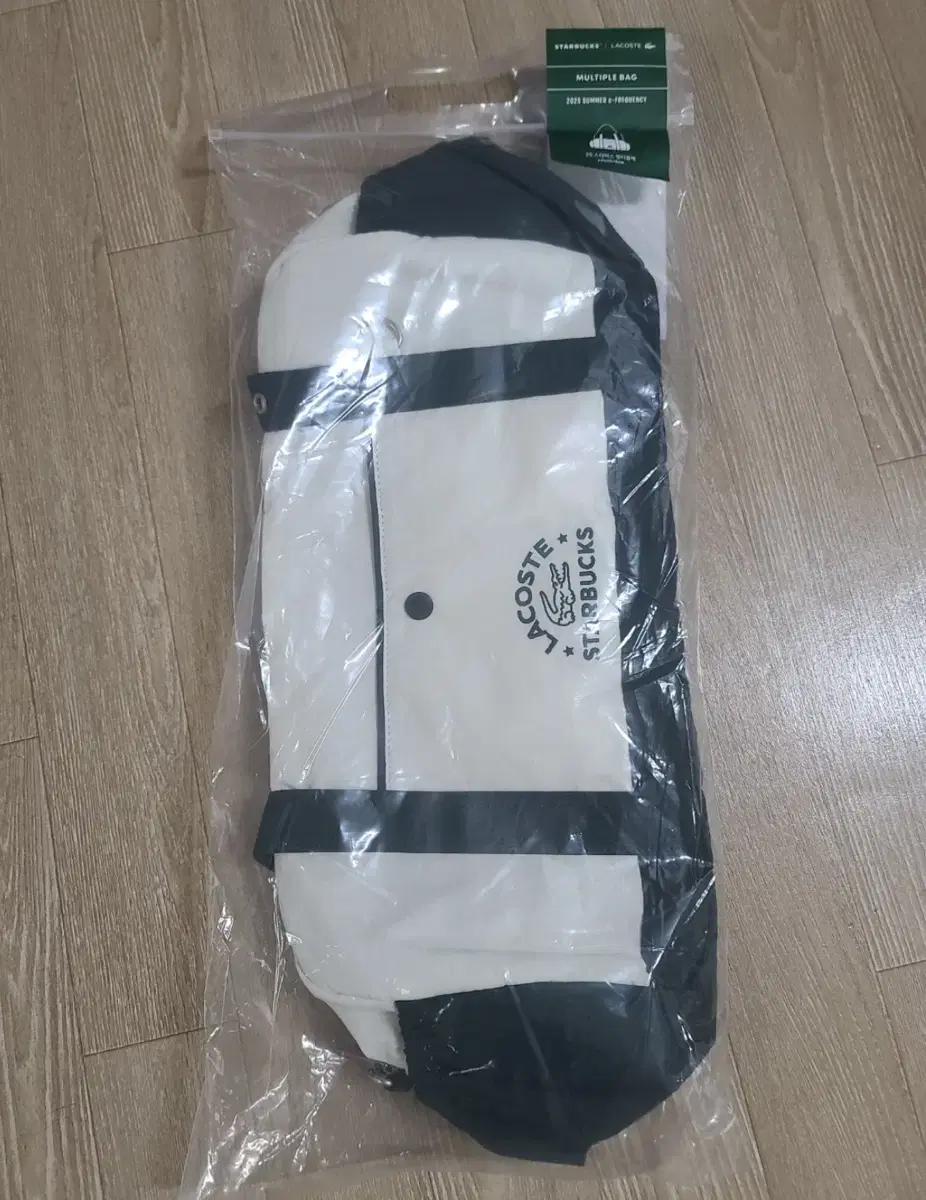 스타벅스 라코스테 프리퀀시 멀티플백 가방 그린 녹색