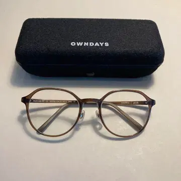 OWNDAYS AIR 갈색 안경 케이스 포함